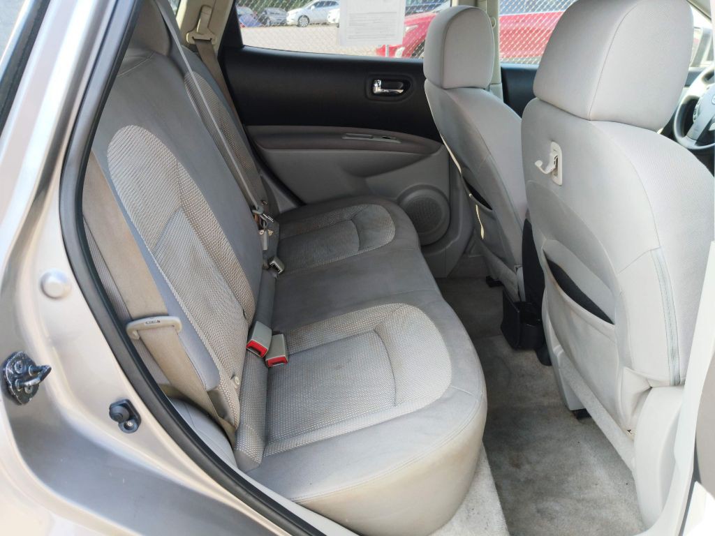 2012 Nissan Rogue Image 9