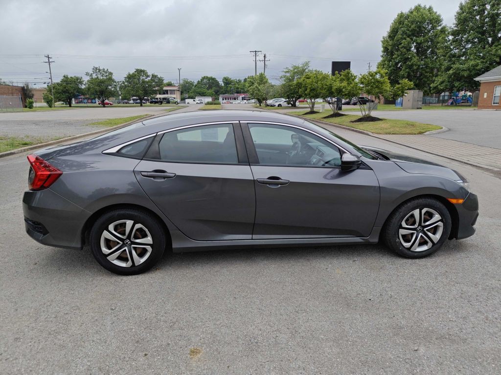 2017 Honda Civic Image 4