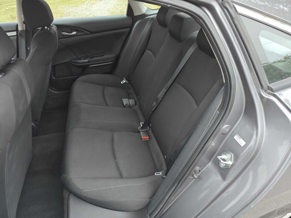 2017 Honda Civic Image 7