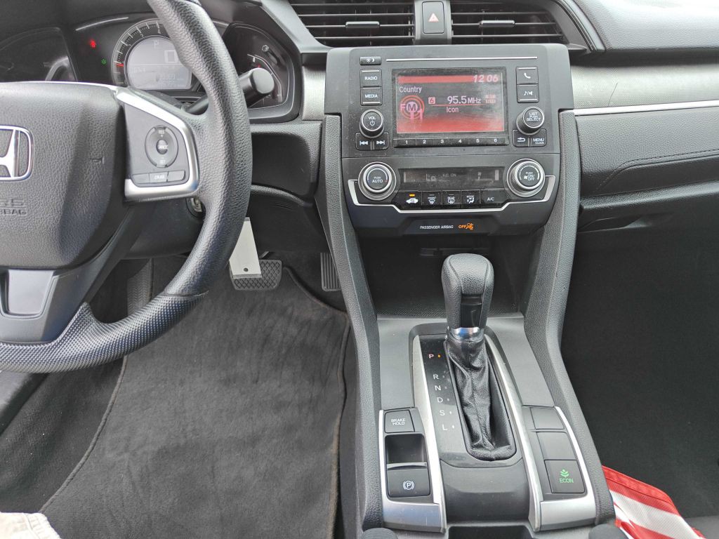 2017 Honda Civic Image 9