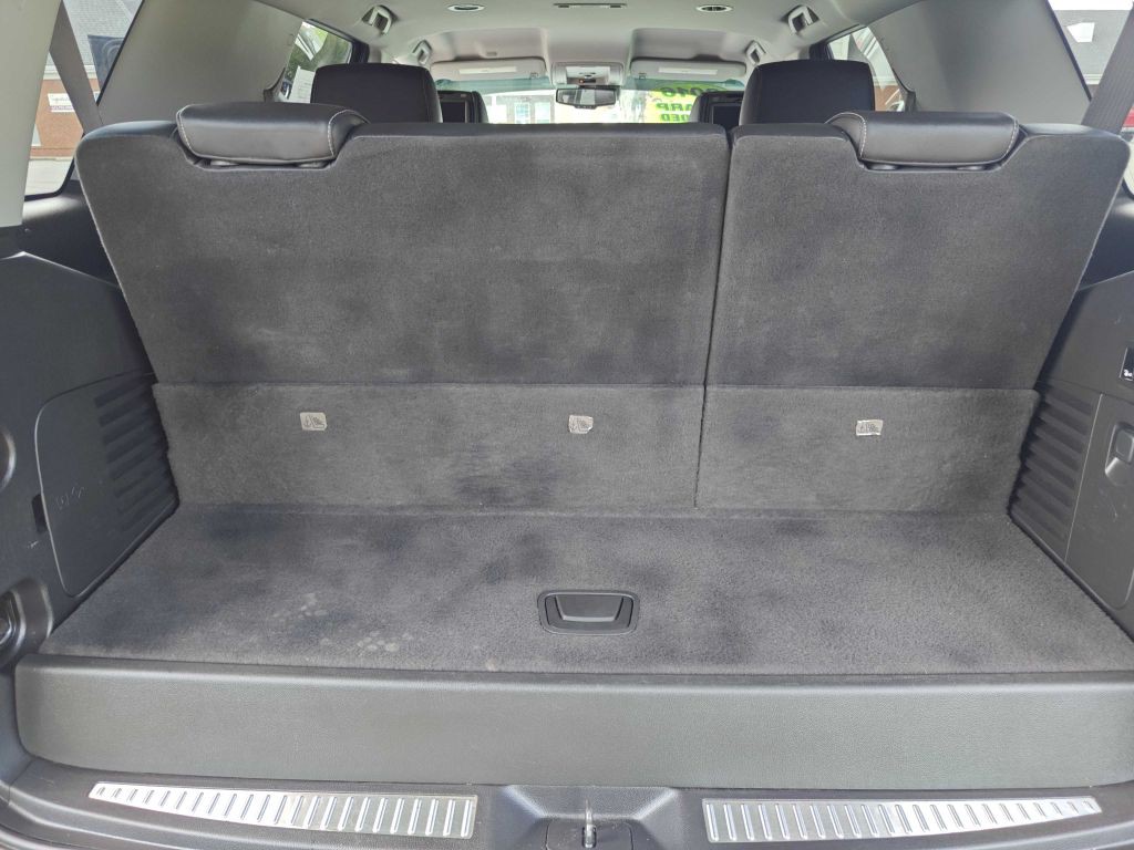 2016 Chevrolet Tahoe Image 8