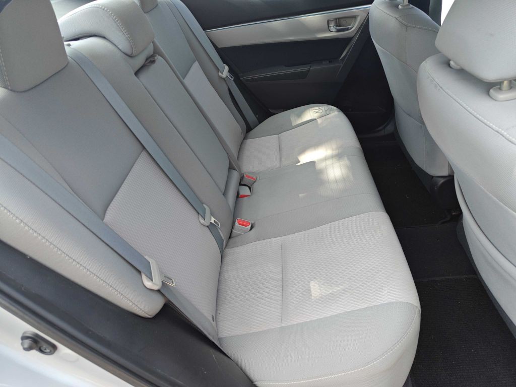 2015 Toyota Corolla Image 8