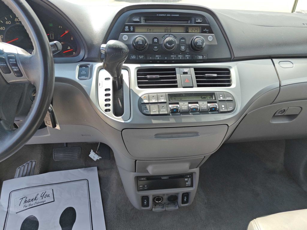 2010 Honda Odyssey Image 10
