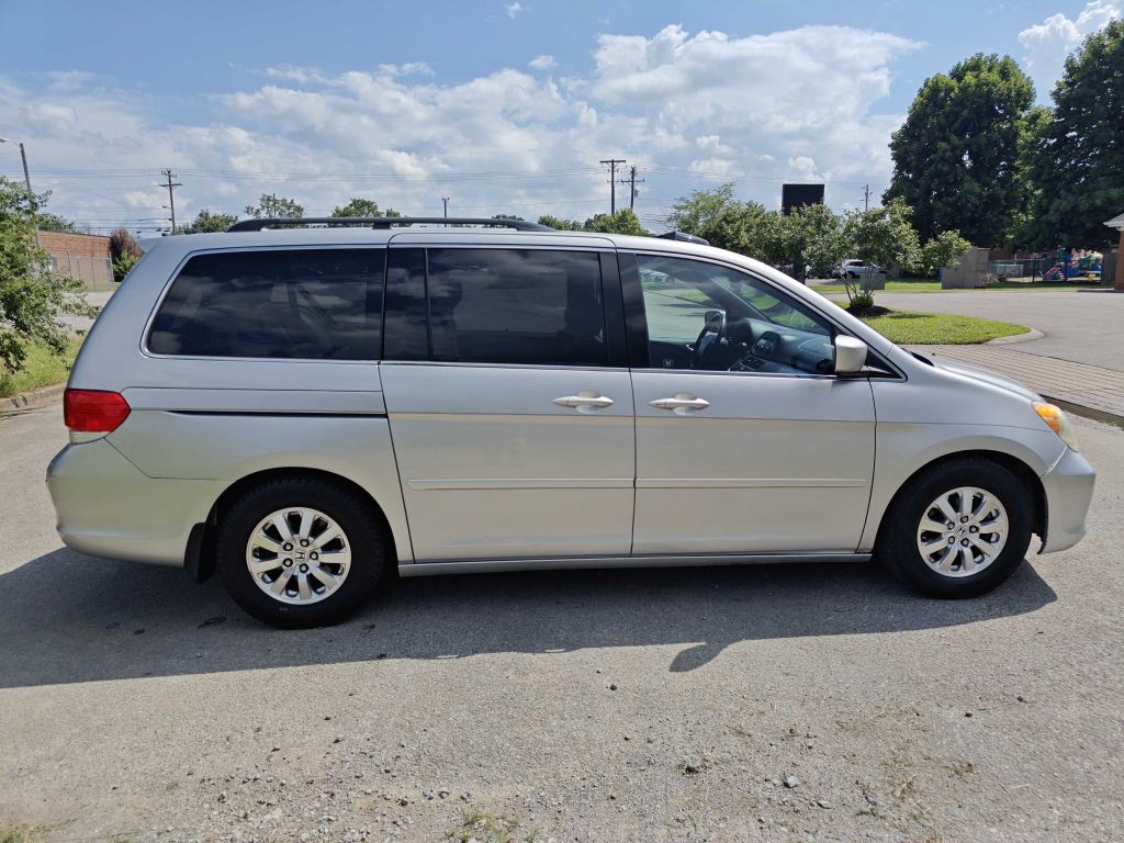 2010 Honda Odyssey Image 4