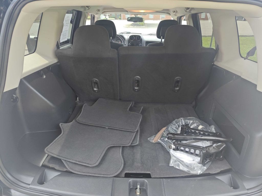 2016 Jeep Patriot Image 8
