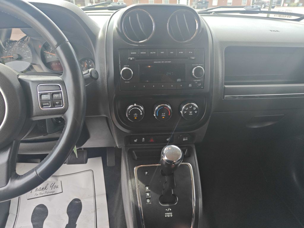2016 Jeep Patriot Image 10