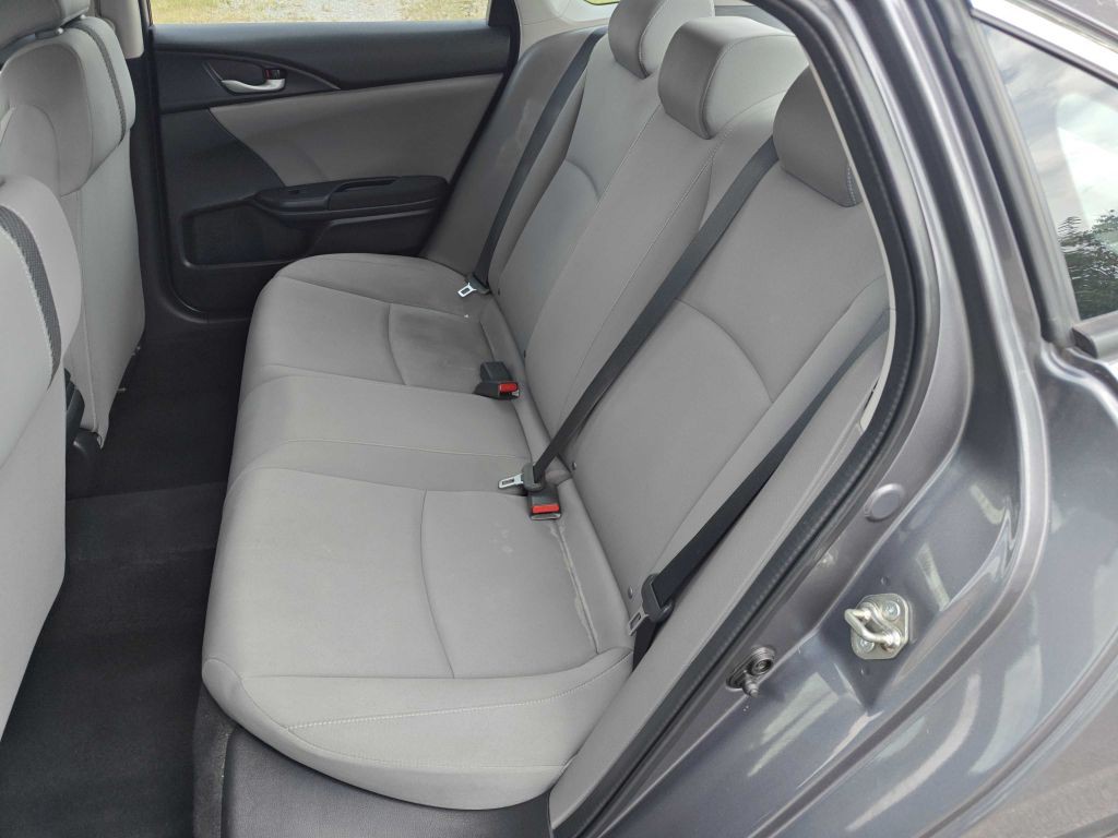 2018 Honda Civic Image 6