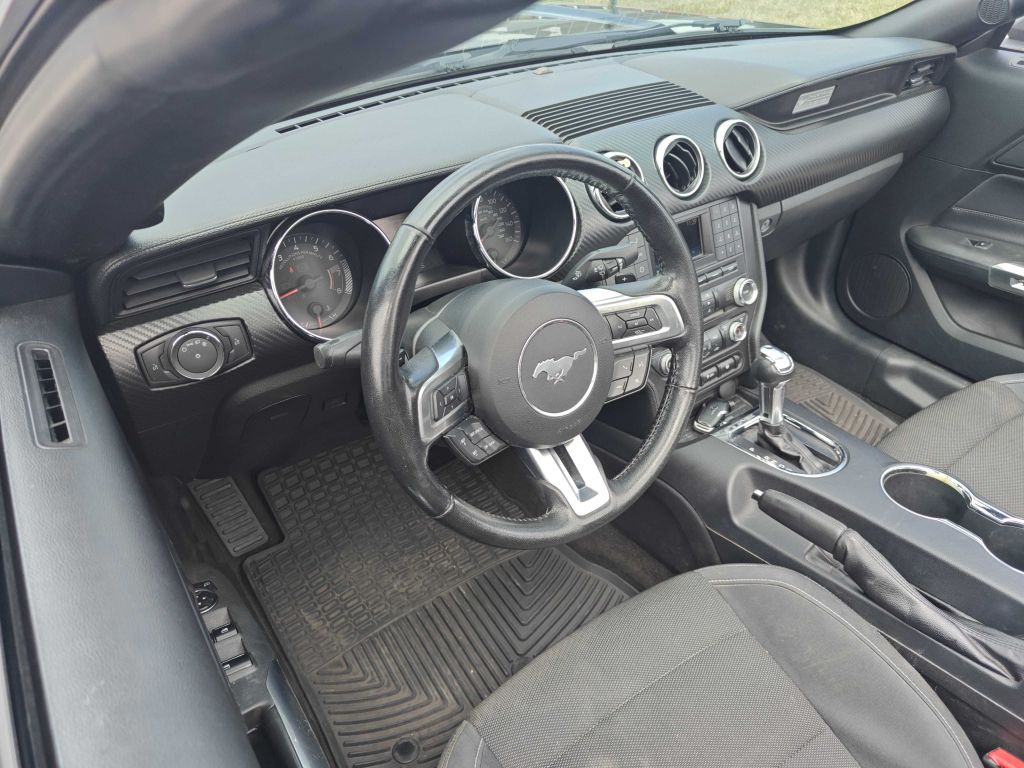 2016 Ford Mustang Image 8