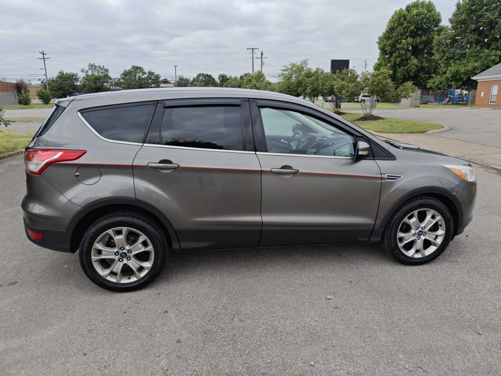 2013 Ford Escape Image 2