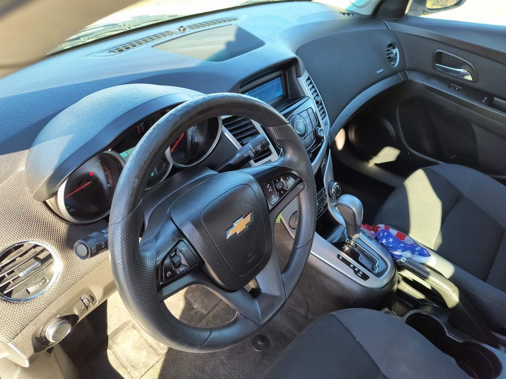 2016 Chevrolet Cruze Image 6