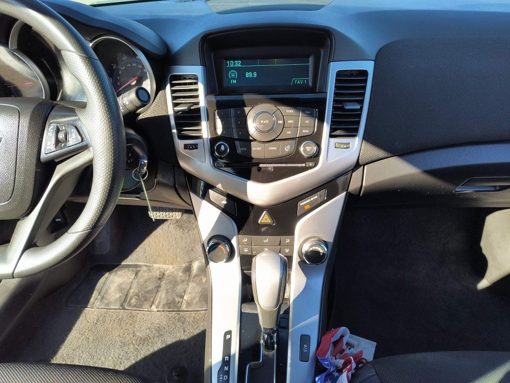 2016 Chevrolet Cruze Image 9