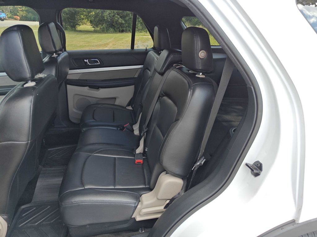 2018 Ford Explorer Image 7