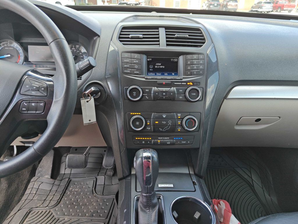 2018 Ford Explorer Image 10