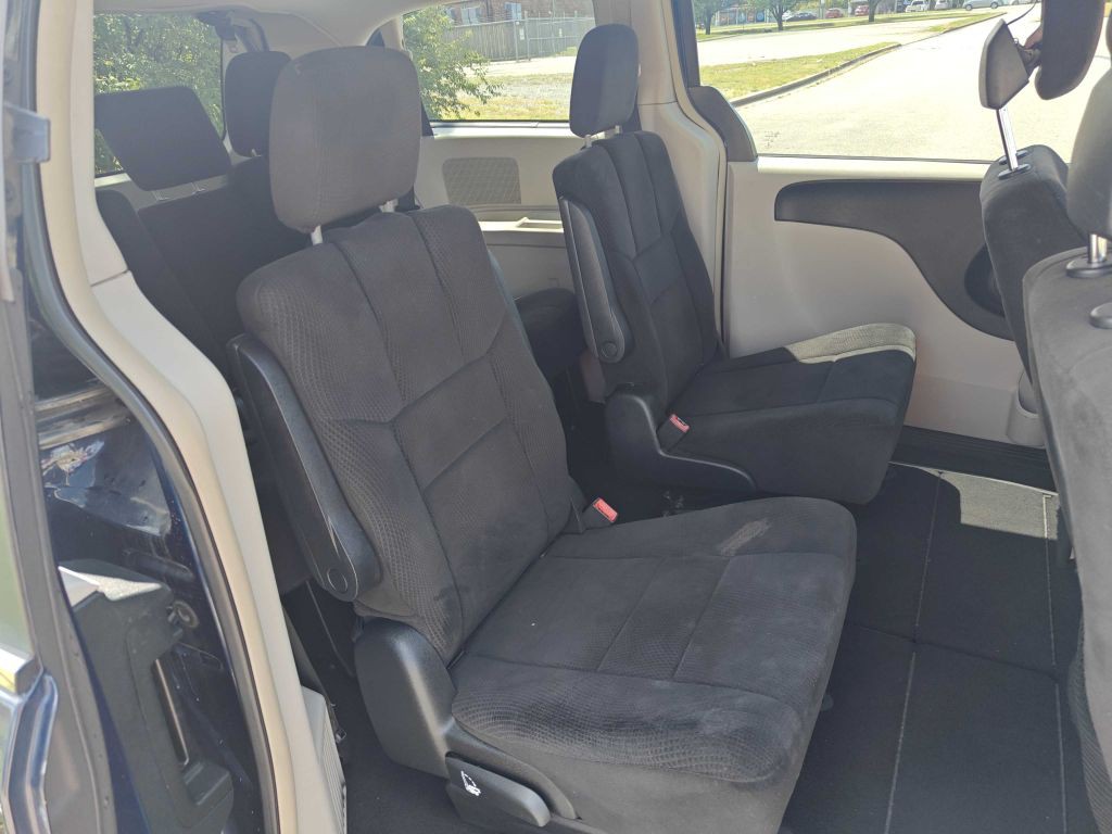 2013 Dodge Grand Caravan Image 9