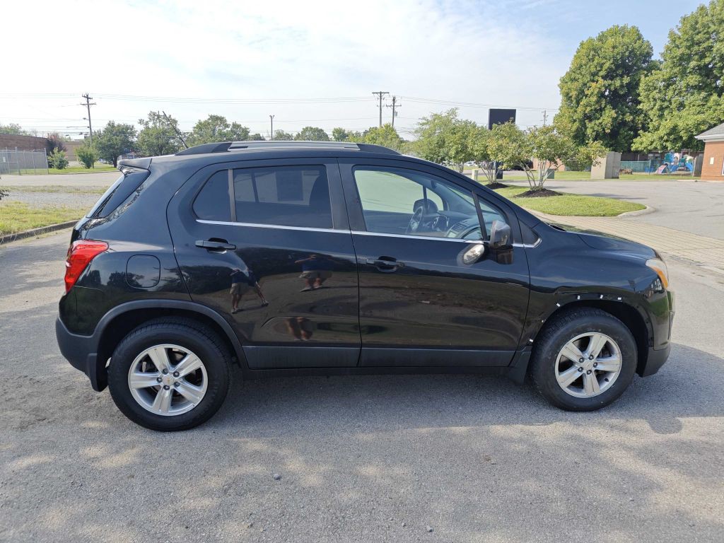 2015 Chevrolet Trax Image 2