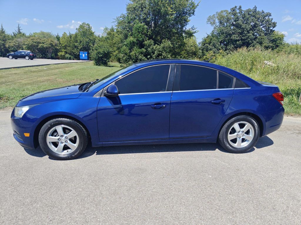2013 Chevrolet Cruze Image 4