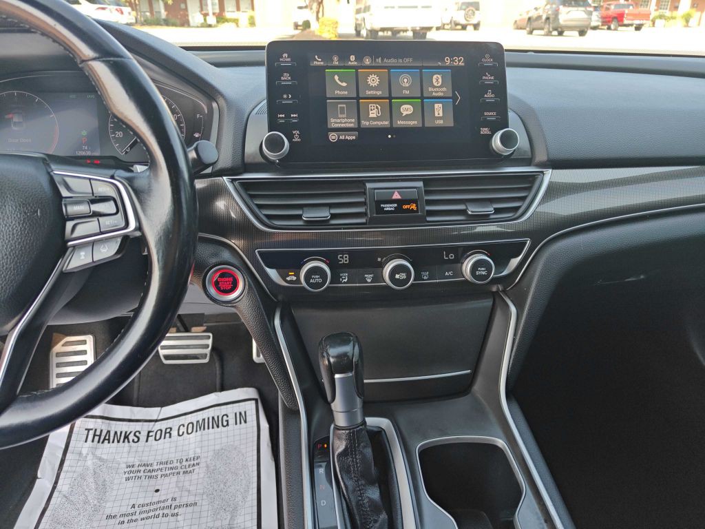 2018 Honda Accord Image 9