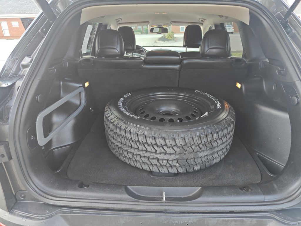 2016 Jeep Cherokee Image 8