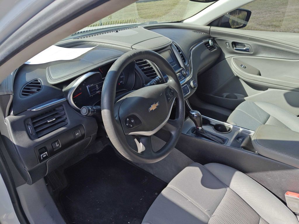 2016 Chevrolet Impala Image 6