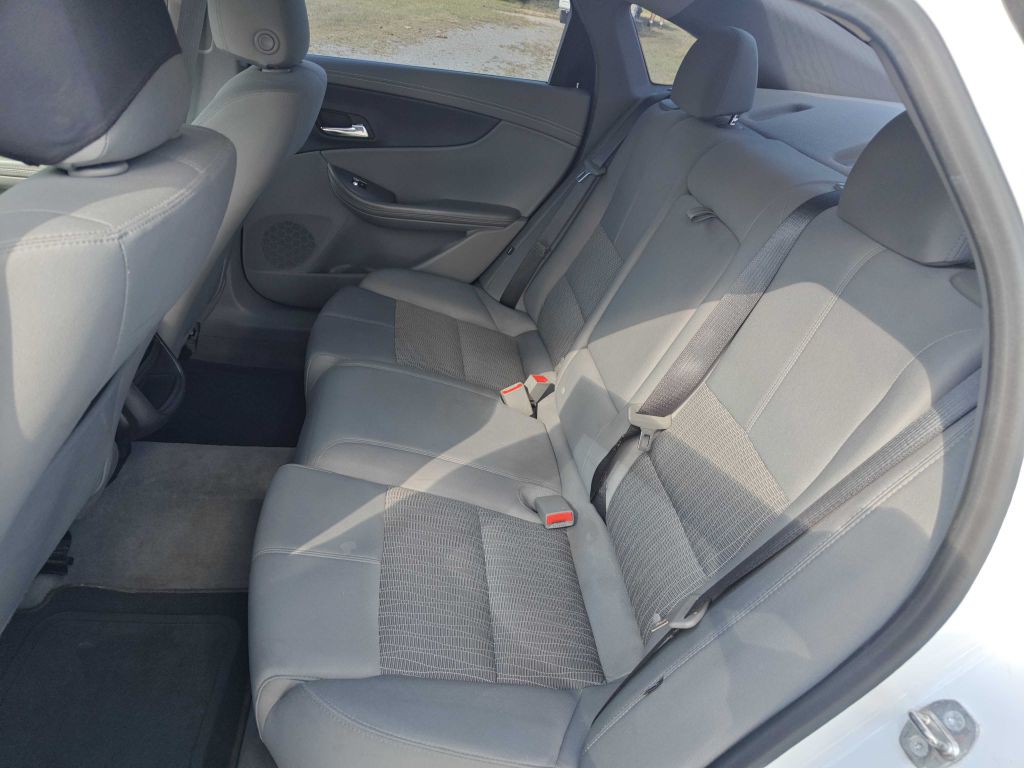 2016 Chevrolet Impala Image 7