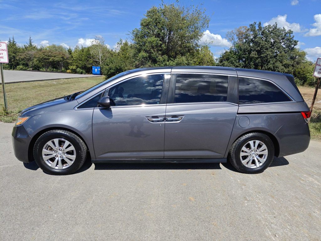 2014 Honda Odyssey Image 3