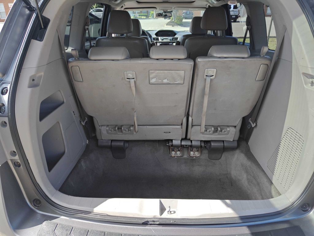 2014 Honda Odyssey Image 6