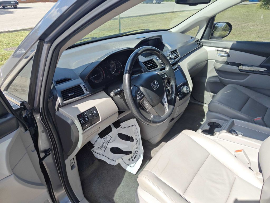 2014 Honda Odyssey Image 7