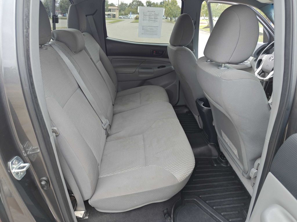 2012 Toyota Tacoma Image 9