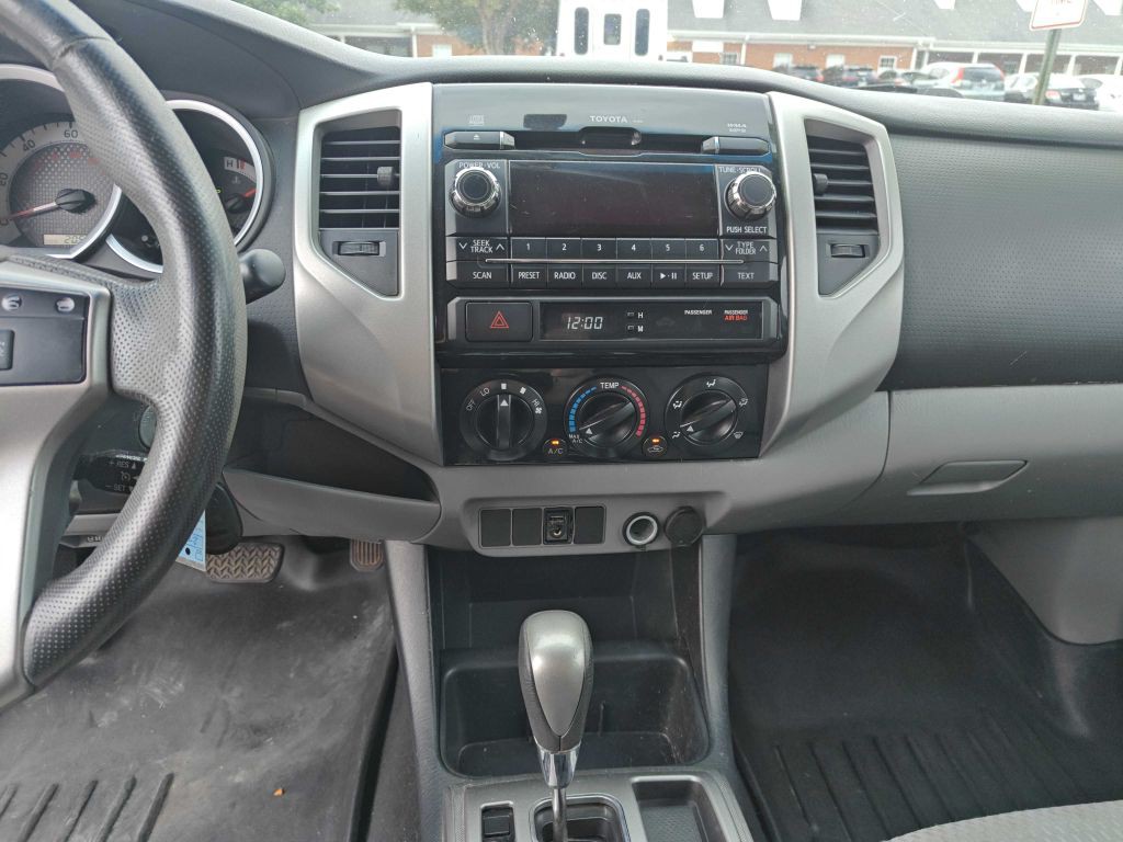 2012 Toyota Tacoma Image 10