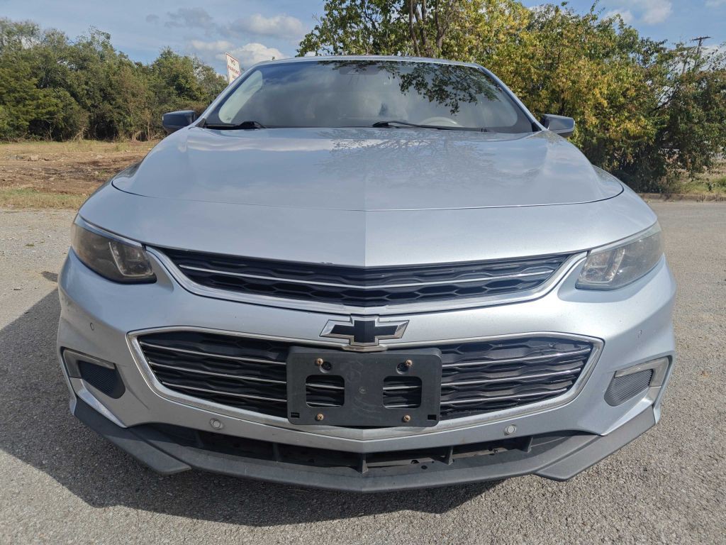 2017 Chevrolet Malibu Image 5