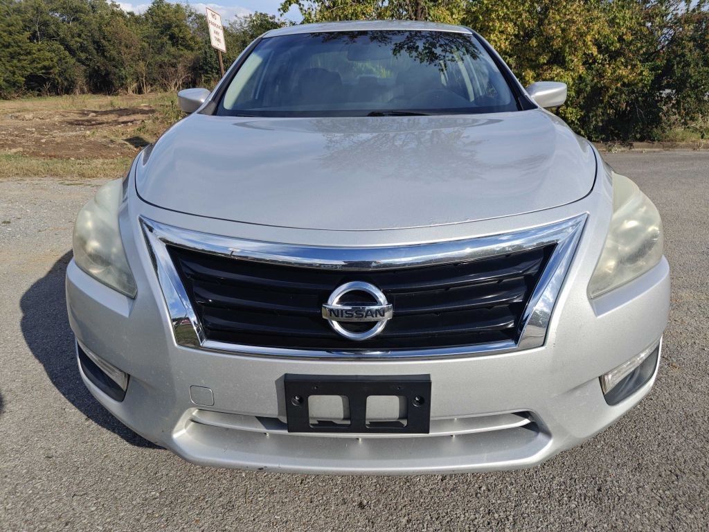 2014 Nissan Altima Image 5