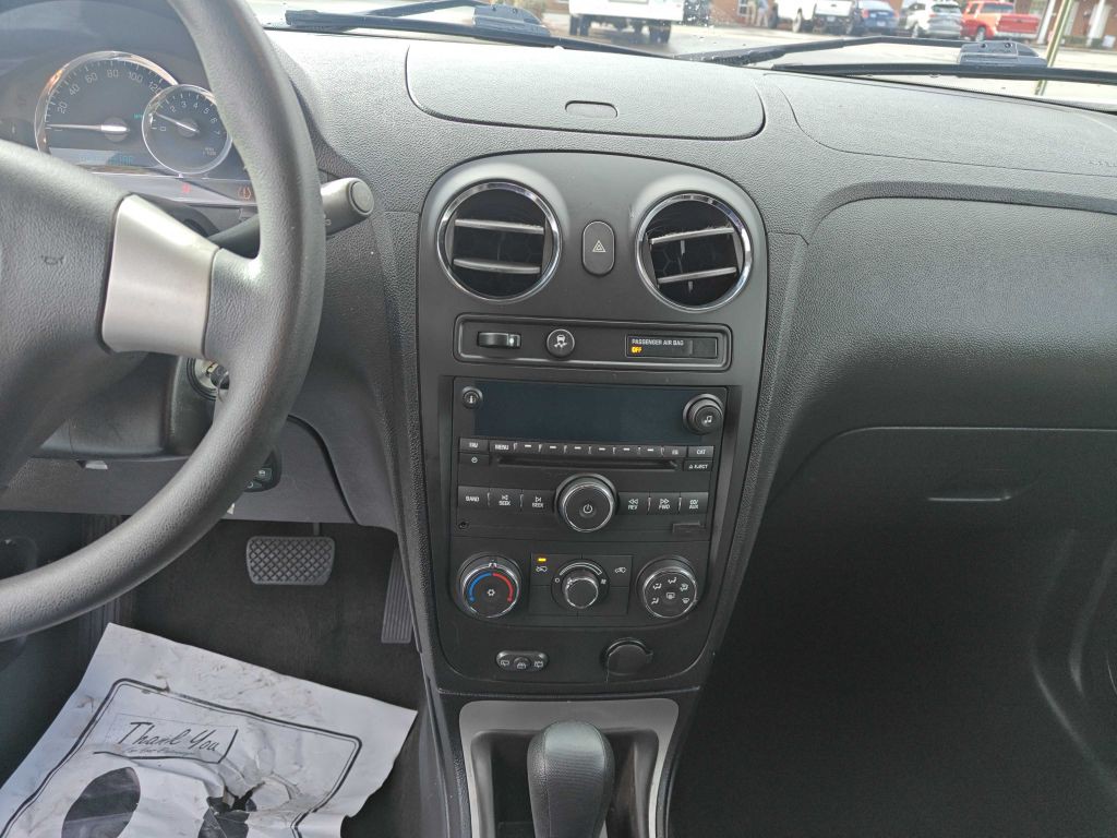 2009 Chevrolet HHR Image 10