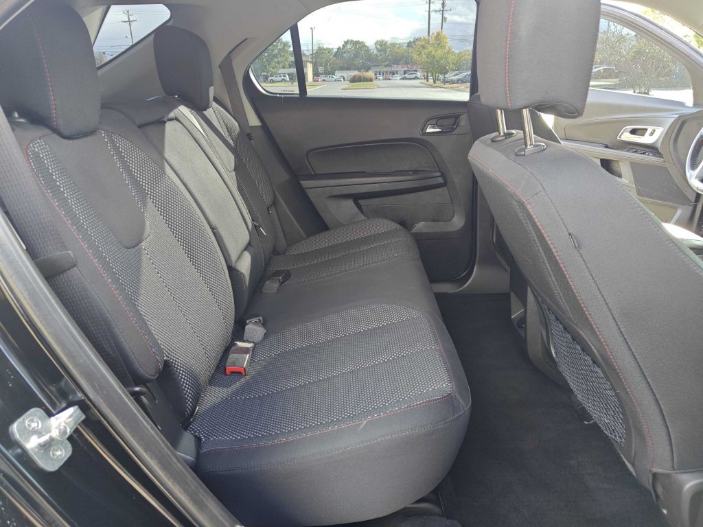 2017 Chevrolet Equinox Image 18