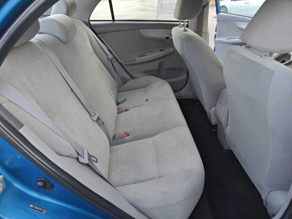 2009 Toyota Corolla Image 8