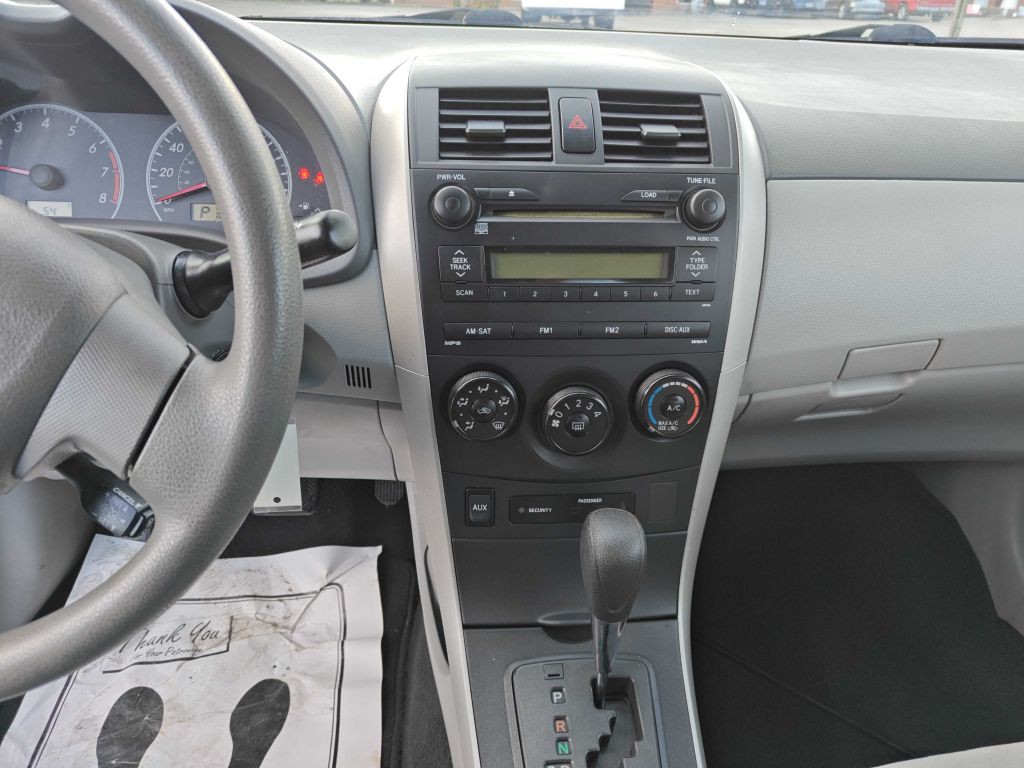 2009 Toyota Corolla Image 9
