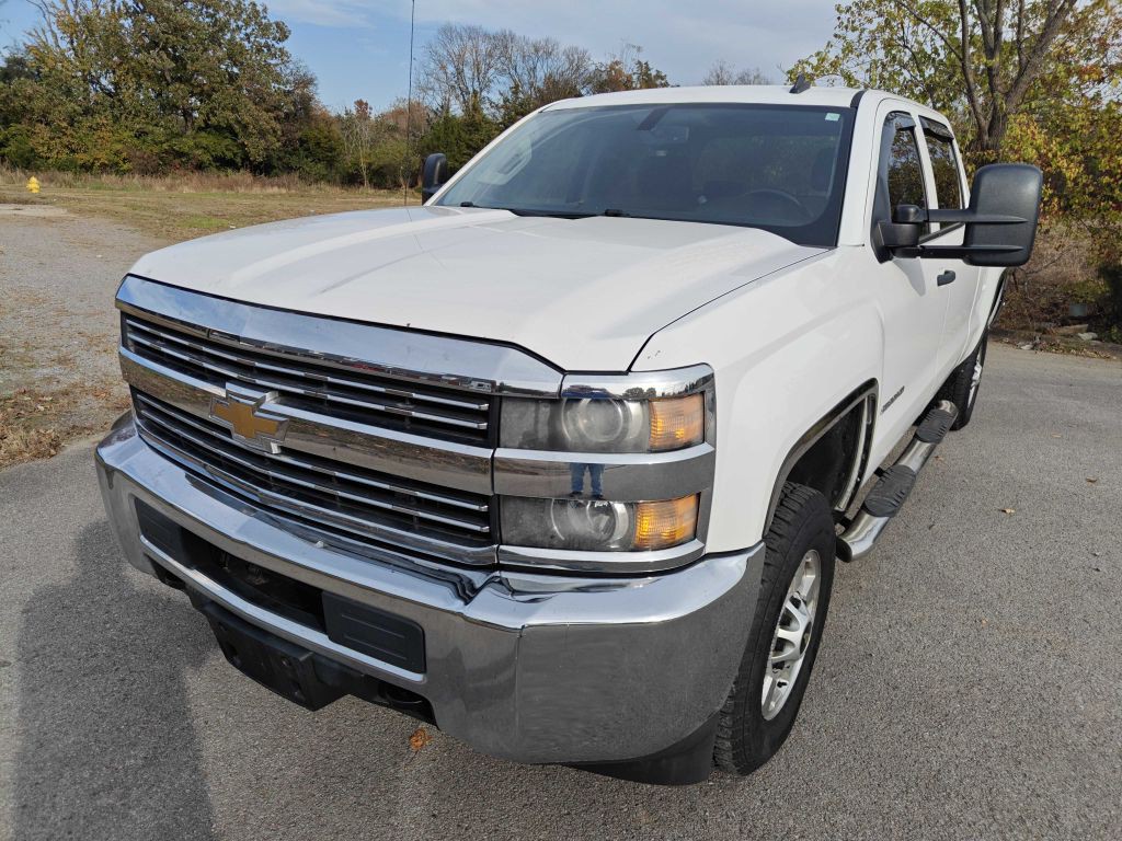 2015 Chevrolet Silverado 1500 Image 1