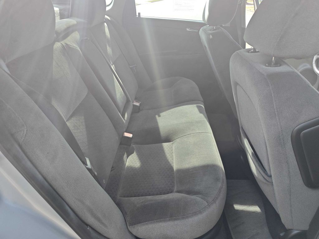 2012 Chevrolet Impala Image 9