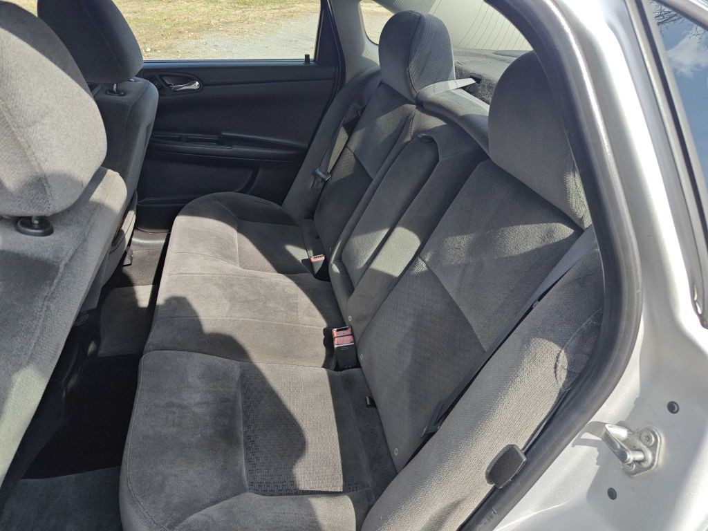 2012 Chevrolet Impala Image 7
