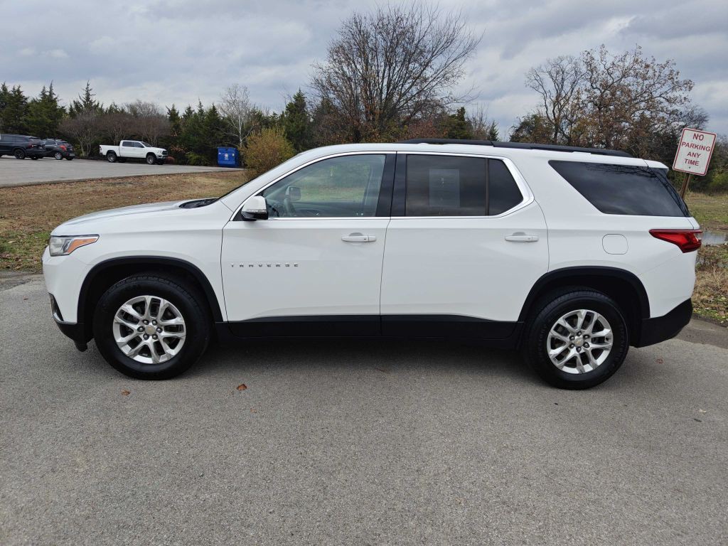 2019 Chevrolet Traverse Image 2