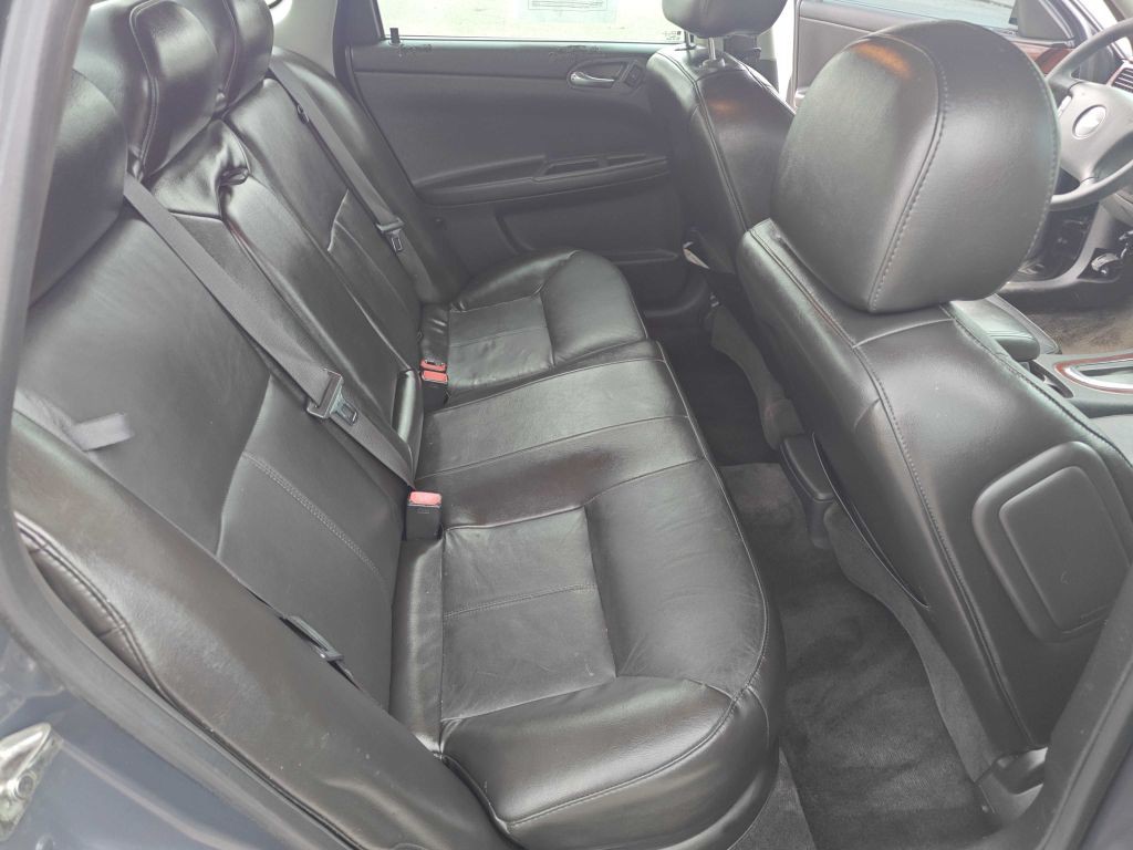 2009 Chevrolet Impala Image 6