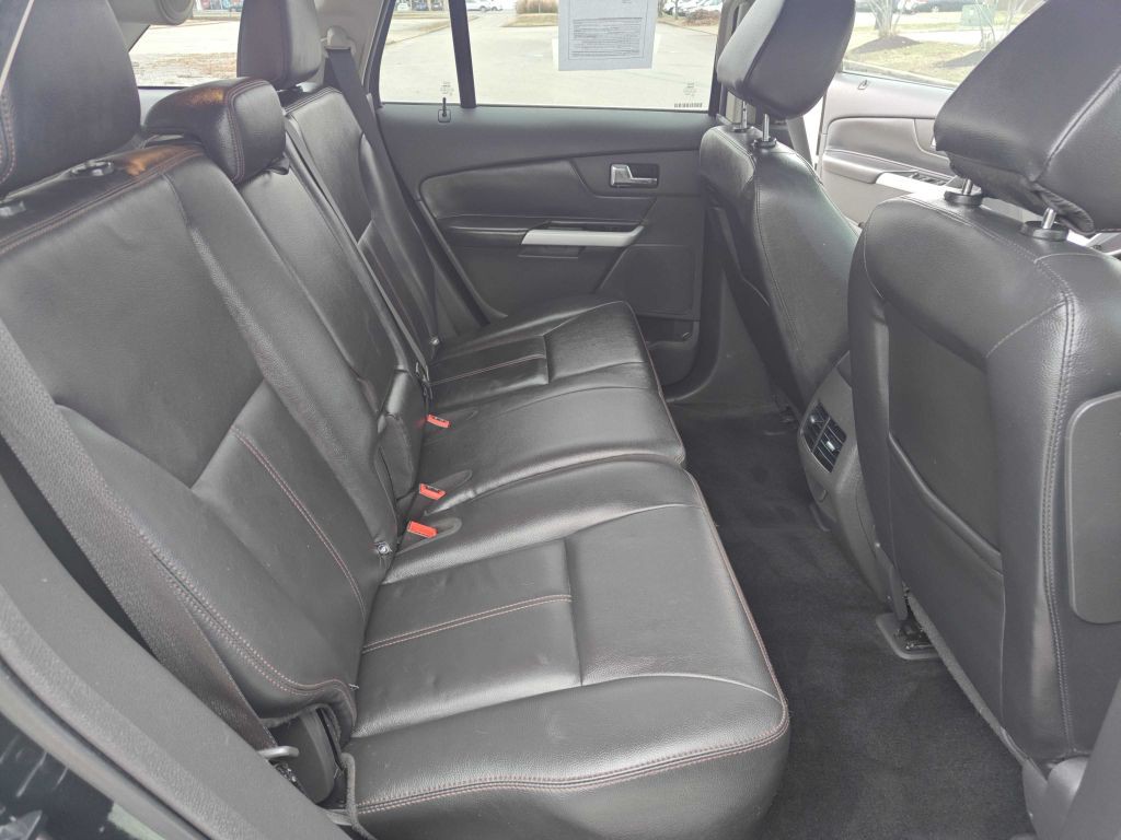 2014 Ford Edge Image 9
