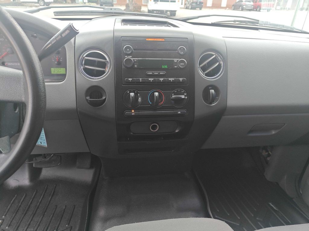 2006 Ford F-150 Image 10