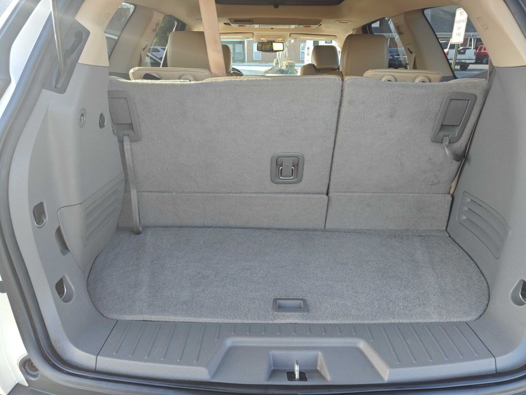 2012 Chevrolet Traverse Image 7