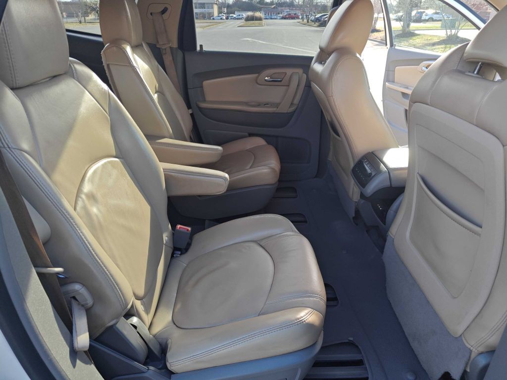 2012 Chevrolet Traverse Image 9