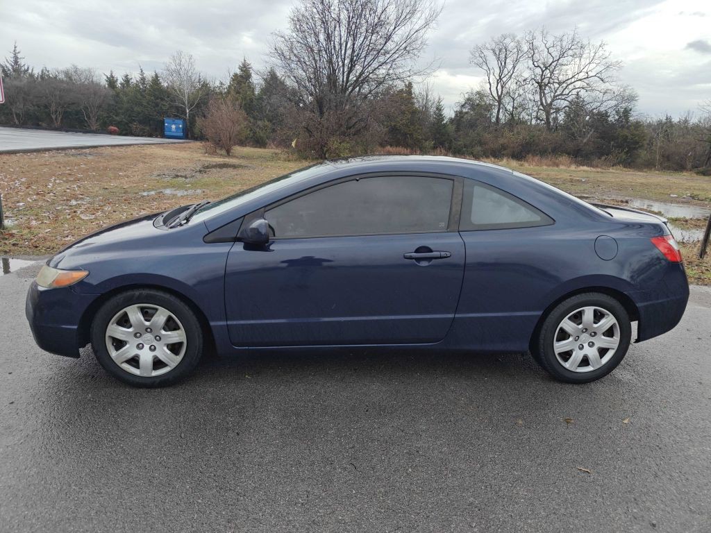 2008 Honda Civic Image 2