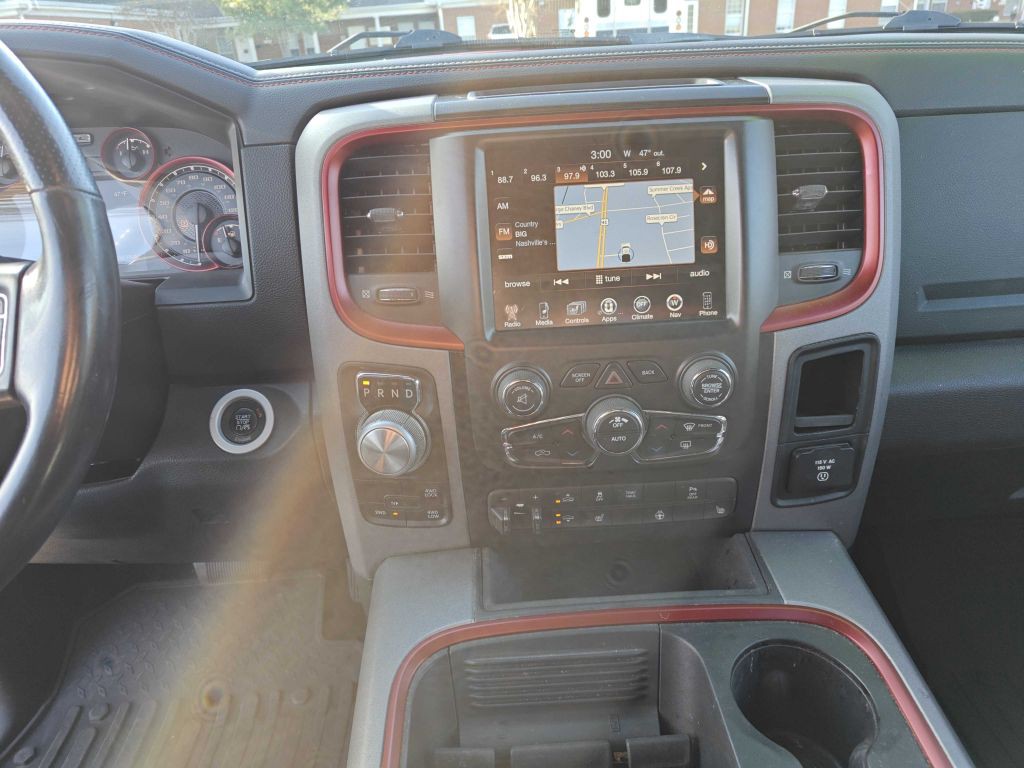 2016 RAM 1500 Image 10