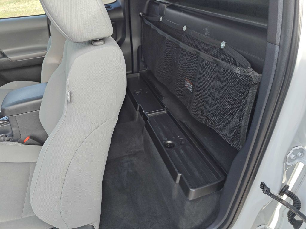 2019 Toyota Tacoma Image 7