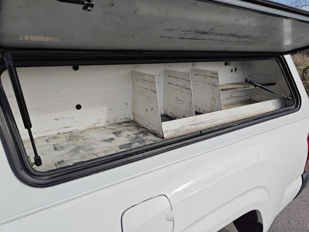 2019 Toyota Tacoma Image 8