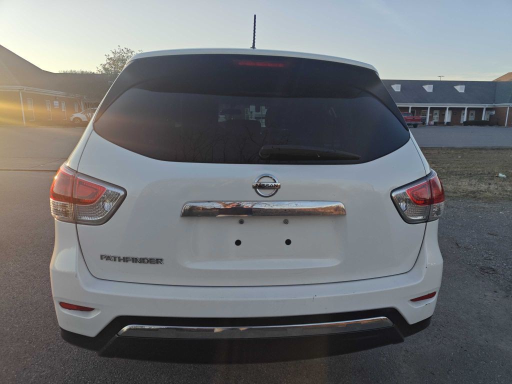 2014 Nissan Pathfinder Image 3