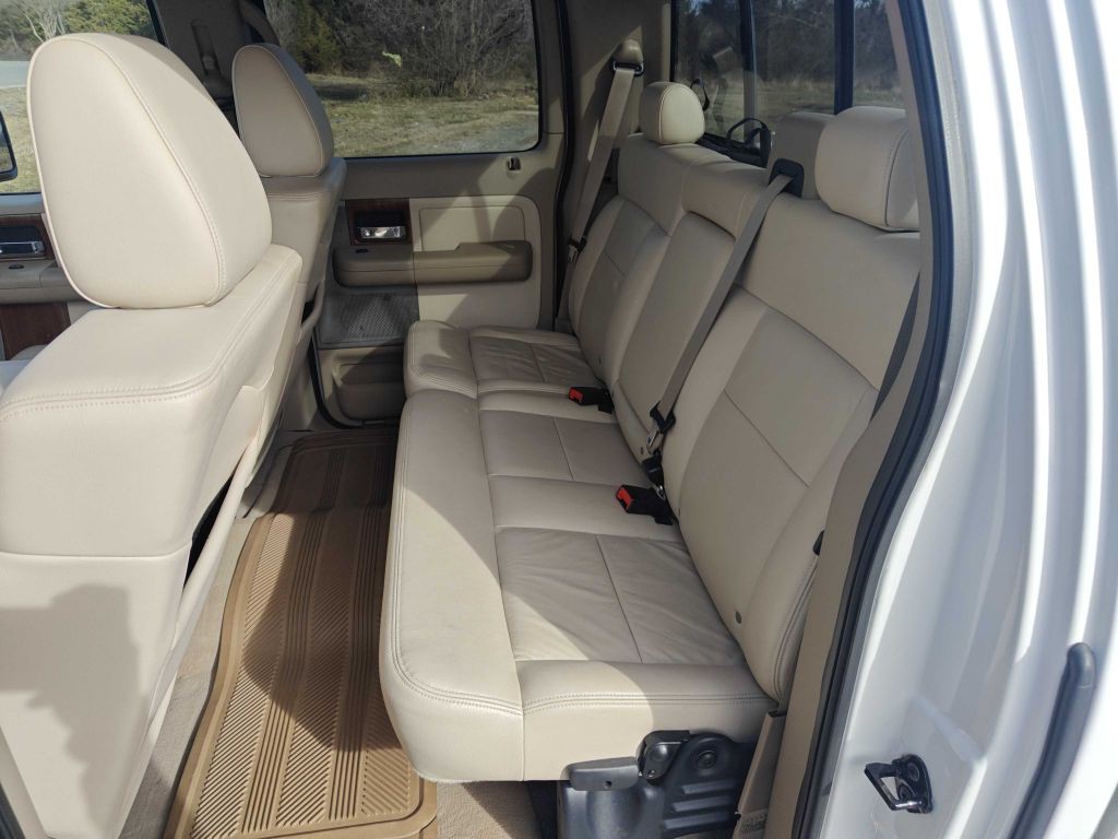 2004 Ford F-150 Image 7